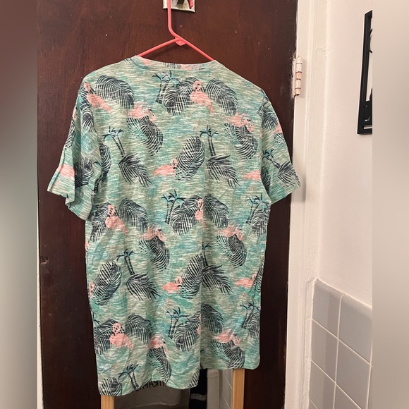 ❌SOLD❌ NWT, Tropical Primark, Short Sleeve Tee, size Large. - Picture 4 of 4